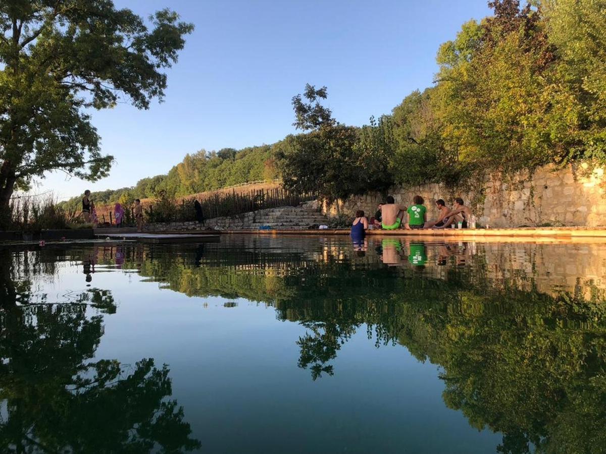 Grand Gite Les Cabanes De Fallot Pour 19 Personnes - Piscine Naturelle L'isle-Bouzon Екстер'єр фото